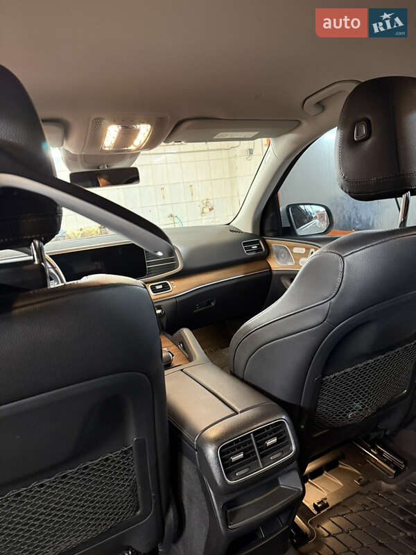 Позашляховик / Кросовер Mercedes-Benz GLE-Class 2019 в Полтаві фото 26 Позашляховик / Кросовер Mercedes-Benz GLE-Class 2019 в Полтаві