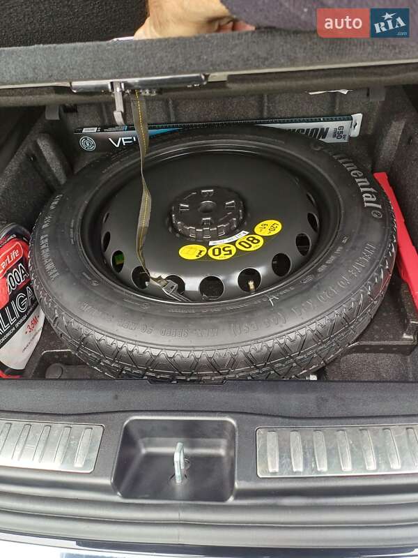 Внедорожник / Кроссовер Mercedes-Benz GLE-Class 2017 в Сарнах