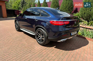 Внедорожник / Кроссовер Mercedes-Benz GLE-Class 2016 в 
