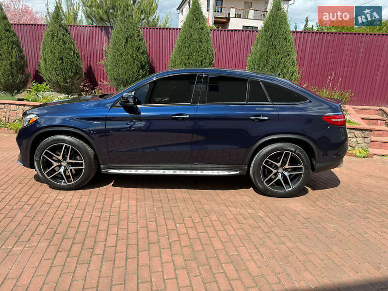 Внедорожник / Кроссовер Mercedes-Benz GLE-Class 2016 в Киеве