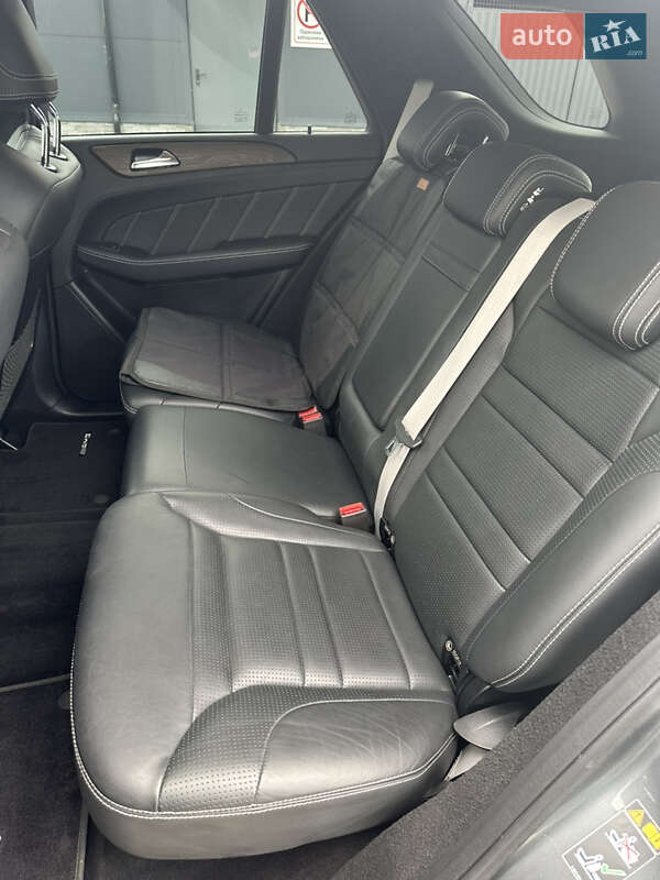 Позашляховик / Кросовер Mercedes-Benz GLE-Class 2017 в Києві фото 18 Позашляховик / Кросовер Mercedes-Benz GLE-Class 2017 в Києві