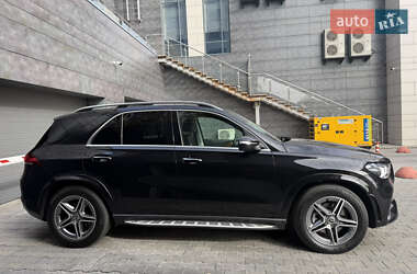 Позашляховик / Кросовер Mercedes-Benz GLE-Class 2023 в 