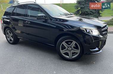 Внедорожник / Кроссовер Mercedes-Benz GLE-Class 2017 в 