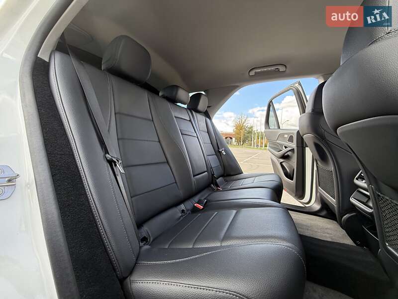 Внедорожник / Кроссовер Mercedes-Benz GLE-Class 2019 в Киеве