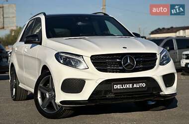 Внедорожник / Кроссовер Mercedes-Benz GLE-Class 2017 в 