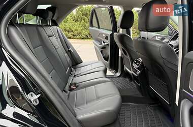 Позашляховик / Кросовер Mercedes-Benz GLE-Class 2021 в 