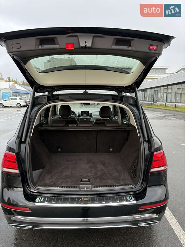 Внедорожник / Кроссовер Mercedes-Benz GLE-Class 2015 в Киеве фото 17 Внедорожник / Кроссовер Mercedes-Benz GLE-Class 2015 в Киеве