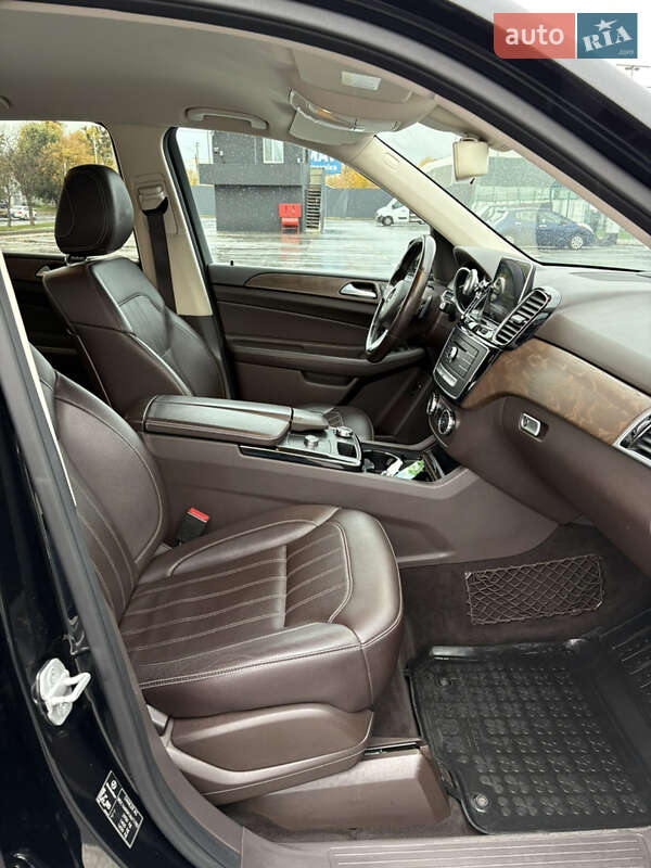 Внедорожник / Кроссовер Mercedes-Benz GLE-Class 2015 в Киеве фото 20 Внедорожник / Кроссовер Mercedes-Benz GLE-Class 2015 в Киеве