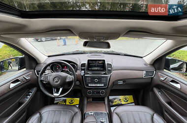 Позашляховик / Кросовер Mercedes-Benz GLE-Class 2015 в  фото 15 Позашляховик / Кросовер Mercedes-Benz GLE-Class 2015 в
