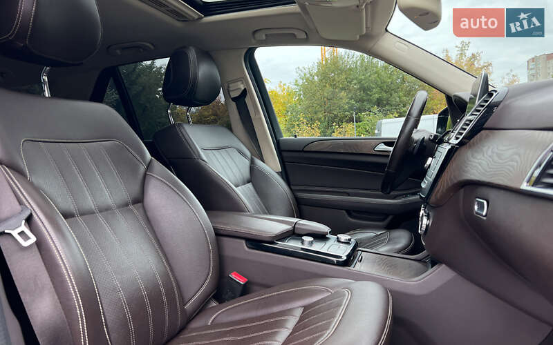 Позашляховик / Кросовер Mercedes-Benz GLE-Class 2015 в Львові фото 24 Позашляховик / Кросовер Mercedes-Benz GLE-Class 2015 в Львові