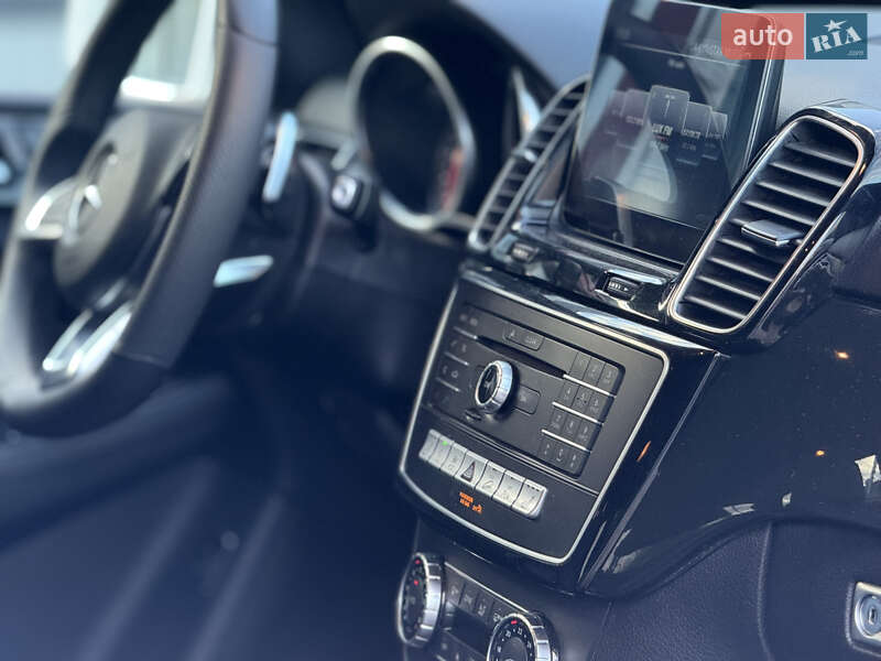 Внедорожник / Кроссовер Mercedes-Benz GLE-Class 2016 в Львове