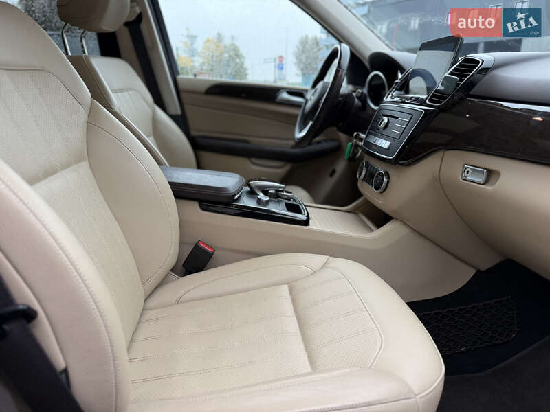 Позашляховик / Кросовер Mercedes-Benz GLE-Class 2016 в Києві фото 14 Позашляховик / Кросовер Mercedes-Benz GLE-Class 2016 в Києві