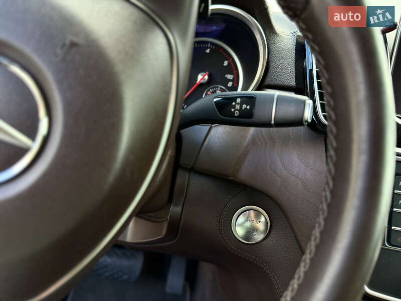 Внедорожник / Кроссовер Mercedes-Benz GLE-Class 2017 в Луцке