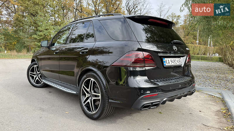 Внедорожник / Кроссовер Mercedes-Benz GLE-Class 2017 в Киеве