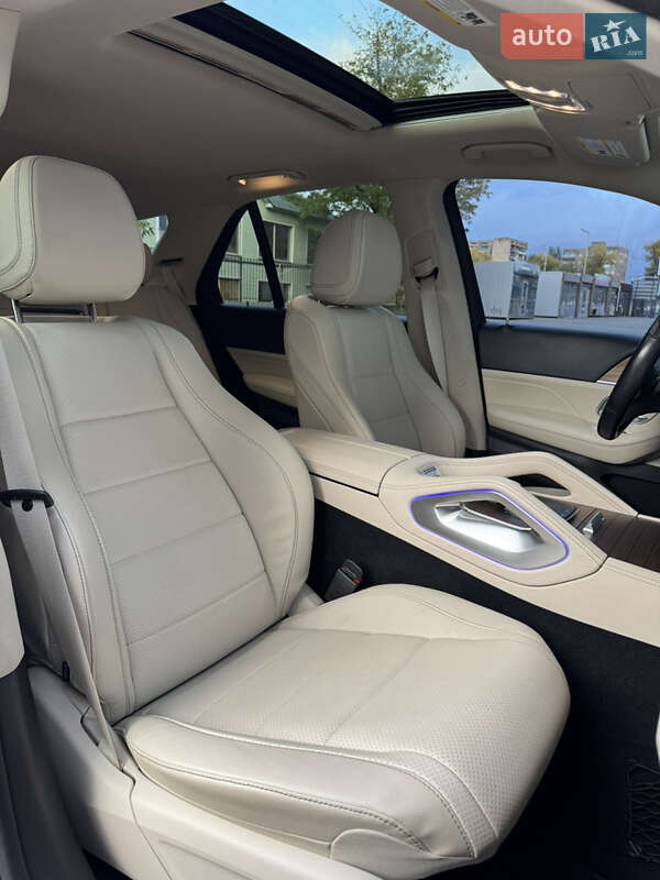 Внедорожник / Кроссовер Mercedes-Benz GLE-Class 2020 в Киеве