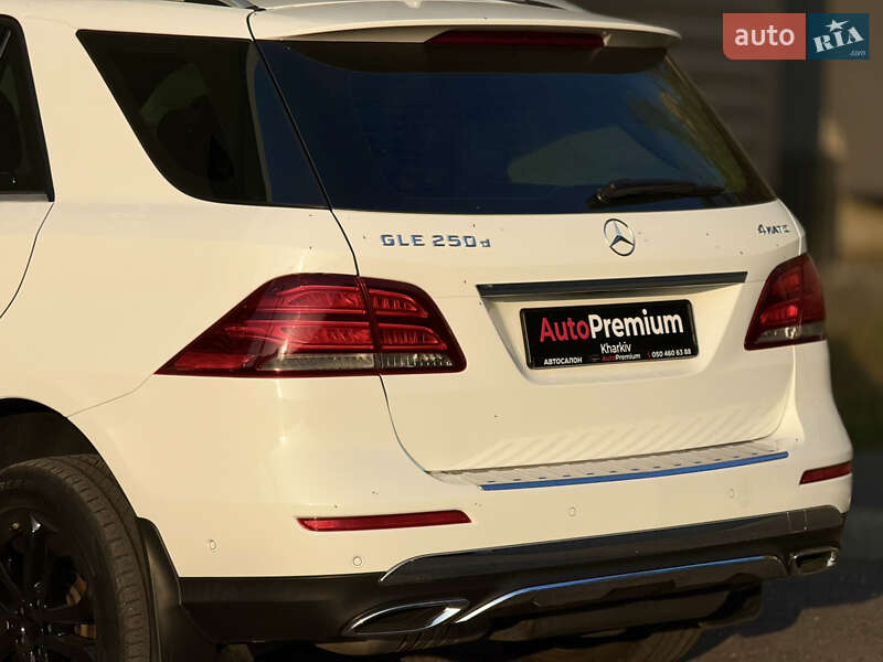 Внедорожник / Кроссовер Mercedes-Benz GLE-Class 2015 в Харькове