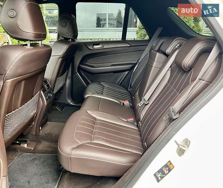 Внедорожник / Кроссовер Mercedes-Benz GLE-Class 2016 в Киеве фото 33 Внедорожник / Кроссовер Mercedes-Benz GLE-Class 2016 в Киеве
