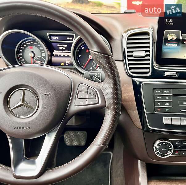 Внедорожник / Кроссовер Mercedes-Benz GLE-Class 2016 в Киеве фото 44 Внедорожник / Кроссовер Mercedes-Benz GLE-Class 2016 в Киеве