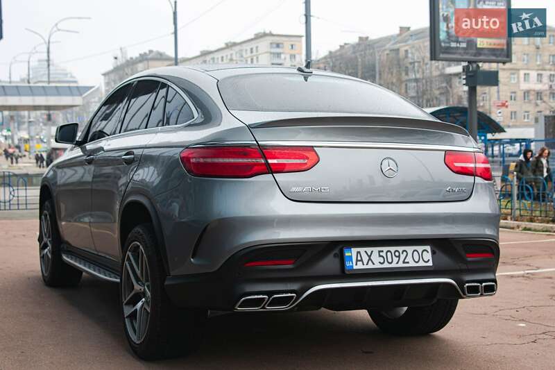 Внедорожник / Кроссовер Mercedes-Benz GLE-Class 2015 в Киеве