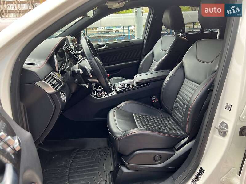Позашляховик / Кросовер Mercedes-Benz GLE-Class 2017 в Києві фото 9 Позашляховик / Кросовер Mercedes-Benz GLE-Class 2017 в Києві