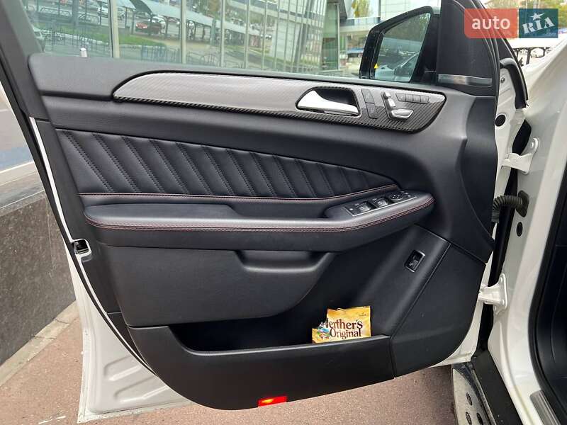 Позашляховик / Кросовер Mercedes-Benz GLE-Class 2017 в Києві фото 16 Позашляховик / Кросовер Mercedes-Benz GLE-Class 2017 в Києві