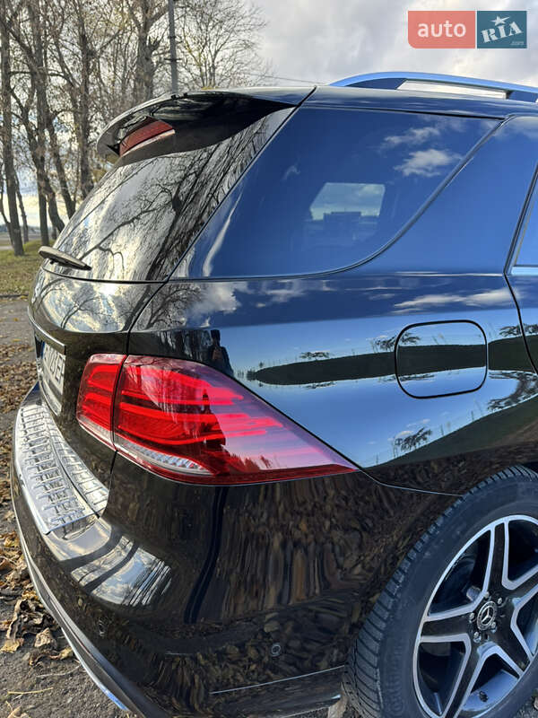 Позашляховик / Кросовер Mercedes-Benz GLE-Class 2017 в Чернівцях фото 6 Позашляховик / Кросовер Mercedes-Benz GLE-Class 2017 в Чернівцях