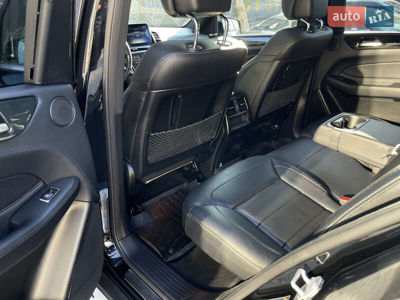 Внедорожник / Кроссовер Mercedes-Benz GLE-Class 2016 в Киеве фото 9 Внедорожник / Кроссовер Mercedes-Benz GLE-Class 2016 в Киеве