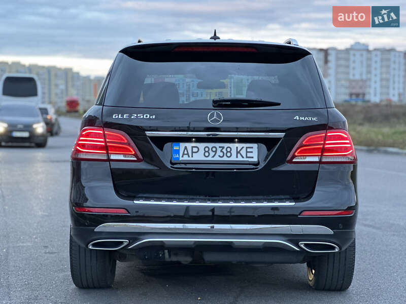 Позашляховик / Кросовер Mercedes-Benz GLE-Class 2016 в Вінниці фото 27 Позашляховик / Кросовер Mercedes-Benz GLE-Class 2016 в Вінниці