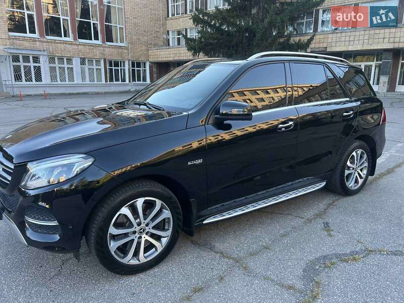 Внедорожник / Кроссовер Mercedes-Benz GLE-Class 2018 в Киеве