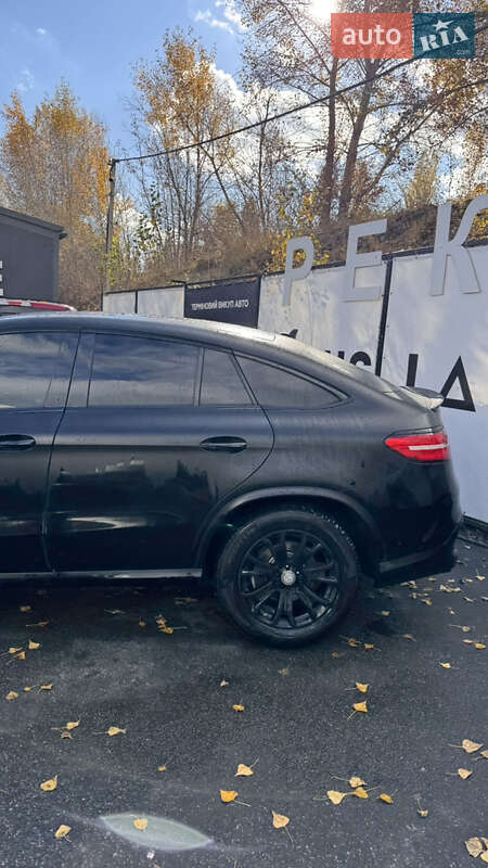 Внедорожник / Кроссовер Mercedes-Benz GLE-Class 2016 в Киеве фото 5 Внедорожник / Кроссовер Mercedes-Benz GLE-Class 2016 в Киеве