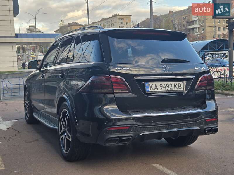 Позашляховик / Кросовер Mercedes-Benz GLE-Class 2017 в Києві фото 5 Позашляховик / Кросовер Mercedes-Benz GLE-Class 2017 в Києві