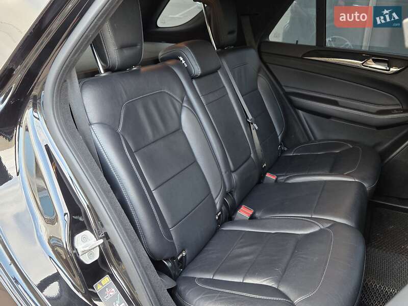 Позашляховик / Кросовер Mercedes-Benz GLE-Class 2017 в Києві фото 17 Позашляховик / Кросовер Mercedes-Benz GLE-Class 2017 в Києві