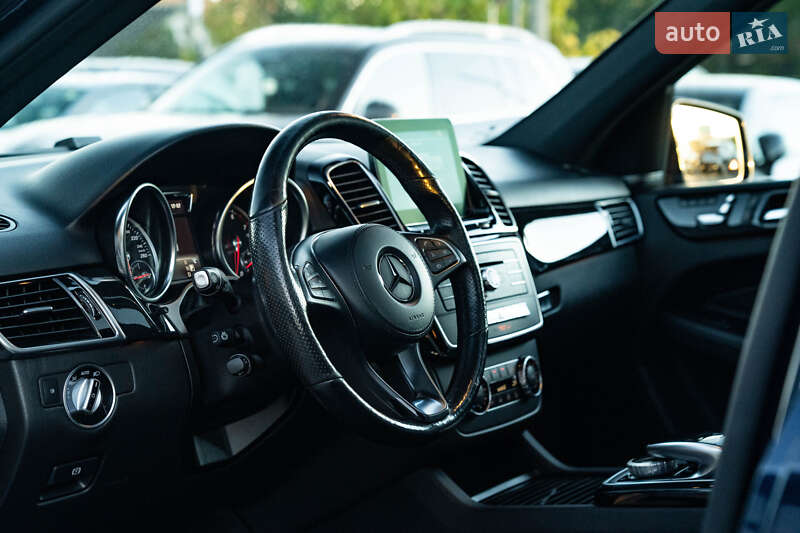 Внедорожник / Кроссовер Mercedes-Benz GLE-Class 2016 в Черновцах