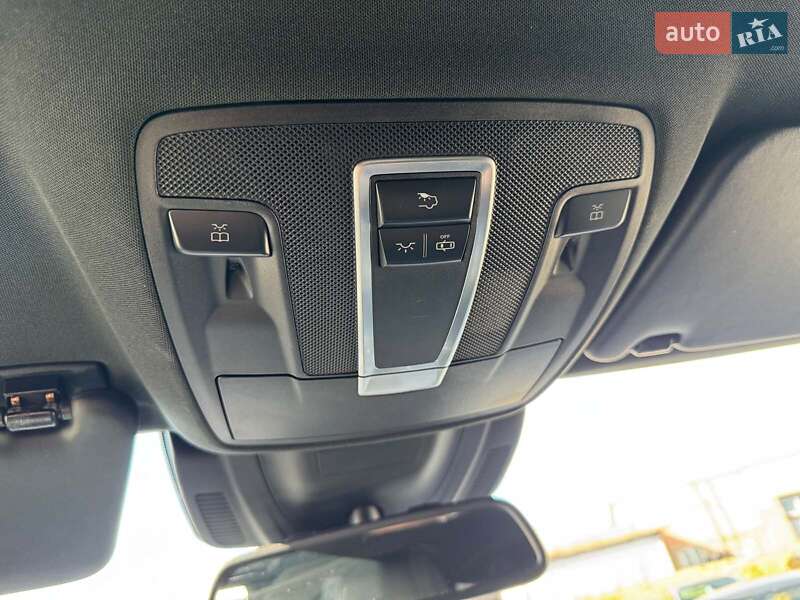 Внедорожник / Кроссовер Mercedes-Benz GLE-Class 2016 в Запорожье