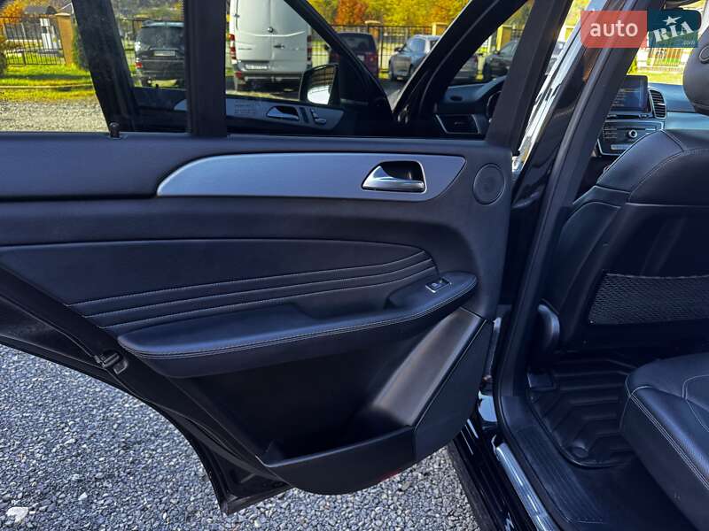 Внедорожник / Кроссовер Mercedes-Benz GLE-Class 2017 в Иршаве фото 31 Внедорожник / Кроссовер Mercedes-Benz GLE-Class 2017 в Иршаве