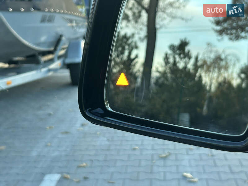 Внедорожник / Кроссовер Mercedes-Benz GLE-Class 2018 в Киеве фото 33 Внедорожник / Кроссовер Mercedes-Benz GLE-Class 2018 в Киеве