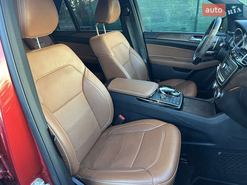 Внедорожник / Кроссовер Mercedes-Benz GLE-Class 2018 в Киеве фото 35 Внедорожник / Кроссовер Mercedes-Benz GLE-Class 2018 в Киеве