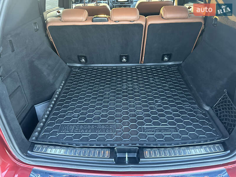 Внедорожник / Кроссовер Mercedes-Benz GLE-Class 2018 в Киеве фото 48 Внедорожник / Кроссовер Mercedes-Benz GLE-Class 2018 в Киеве