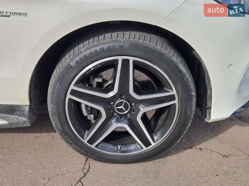 Внедорожник / Кроссовер Mercedes-Benz GLE-Class 2018 в Киеве фото 19 Внедорожник / Кроссовер Mercedes-Benz GLE-Class 2018 в Киеве