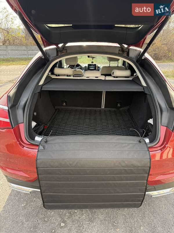 Внедорожник / Кроссовер Mercedes-Benz GLE-Class 2017 в Киеве