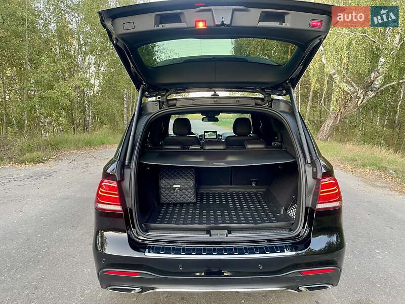 Позашляховик / Кросовер Mercedes-Benz GLE-Class 2016 в Києві