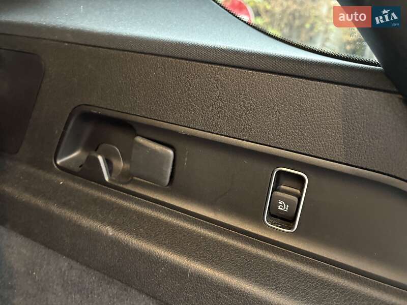 Внедорожник / Кроссовер Mercedes-Benz GLE-Class 2020 в Киеве