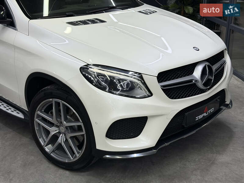Позашляховик / Кросовер Mercedes-Benz GLE-Class 2015 в Одесі