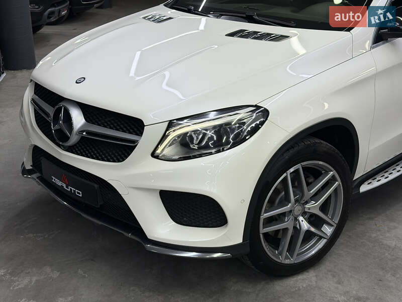 Позашляховик / Кросовер Mercedes-Benz GLE-Class 2015 в Одесі