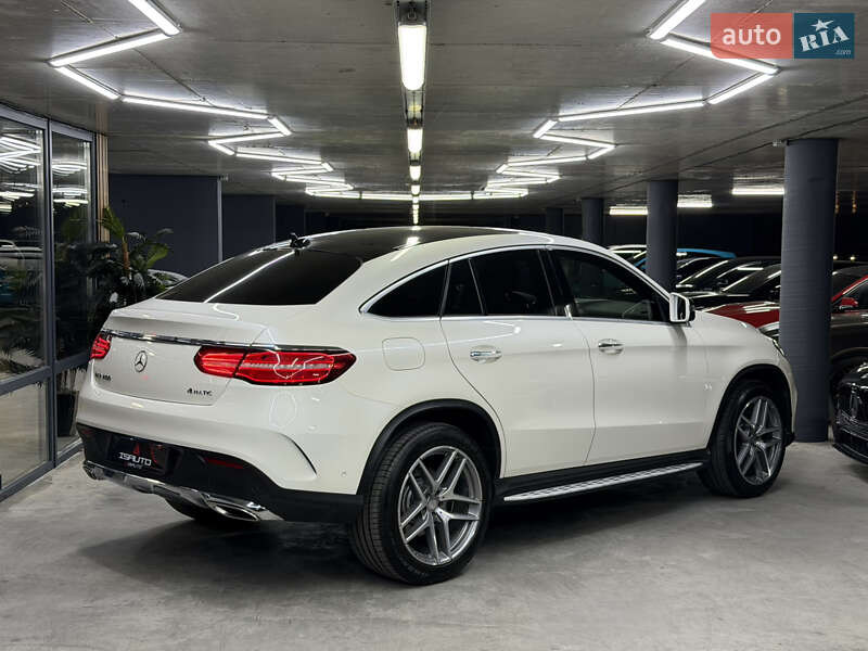Позашляховик / Кросовер Mercedes-Benz GLE-Class 2015 в Одесі