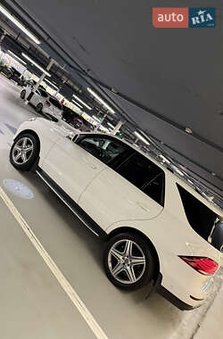 Позашляховик / Кросовер Mercedes-Benz GLE-Class 2016 в Одесі