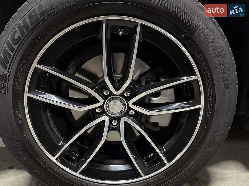 Внедорожник / Кроссовер Mercedes-Benz GLE-Class 2019 в Киеве фото 13 Внедорожник / Кроссовер Mercedes-Benz GLE-Class 2019 в Киеве