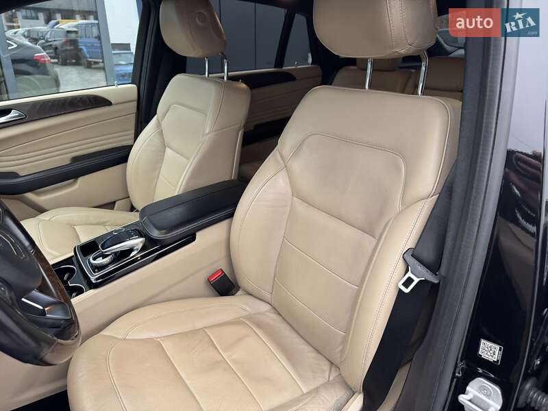 Внедорожник / Кроссовер Mercedes-Benz GLE-Class 2016 в Ровно