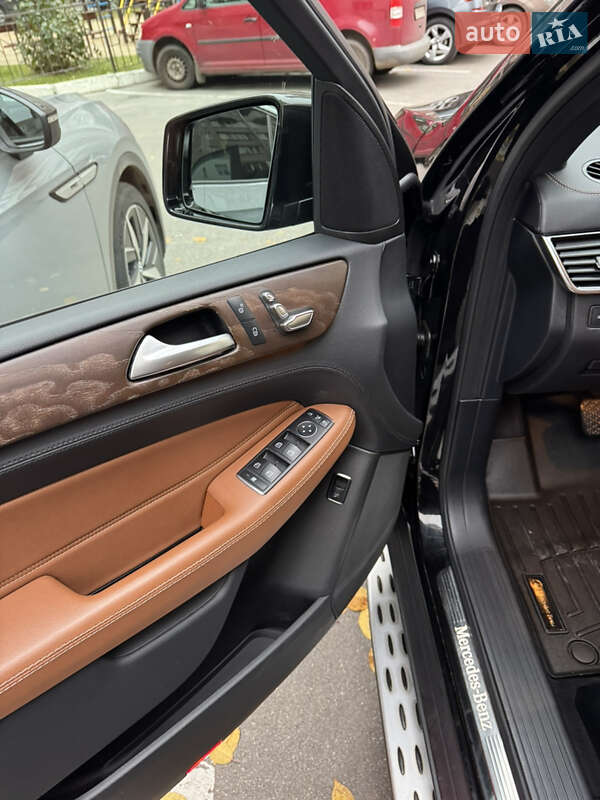 Внедорожник / Кроссовер Mercedes-Benz GLE-Class 2017 в Виннице фото 6 Внедорожник / Кроссовер Mercedes-Benz GLE-Class 2017 в Виннице