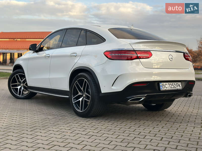 Внедорожник / Кроссовер Mercedes-Benz GLE-Class 2015 в Стрые